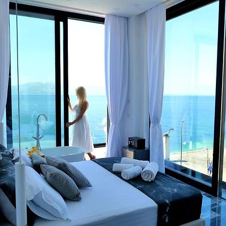 Nili Deluxe Hotell Sarandë Eksteriør bilde