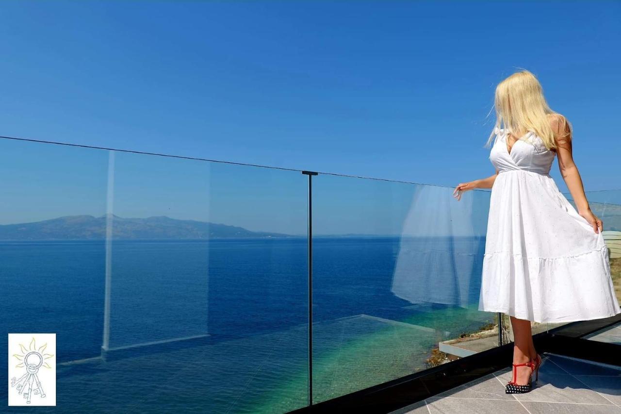Nili Deluxe Hotell Sarandë Eksteriør bilde