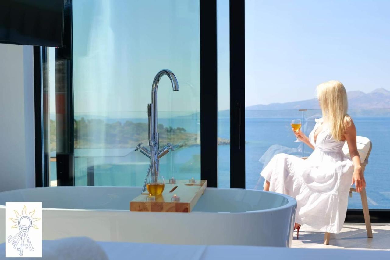 Nili Deluxe Hotell Sarandë Eksteriør bilde