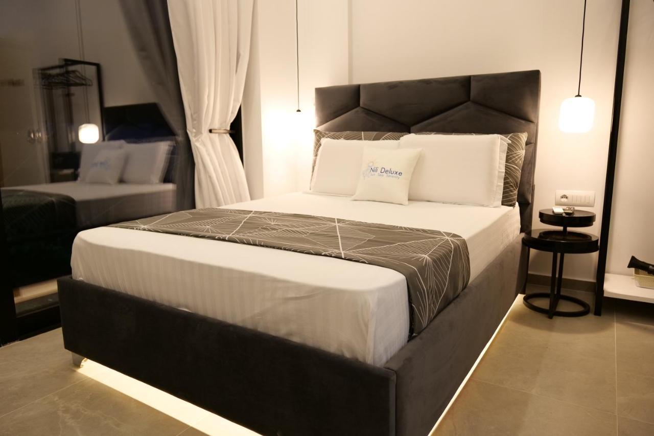 Nili Deluxe Hotell Sarandë Eksteriør bilde