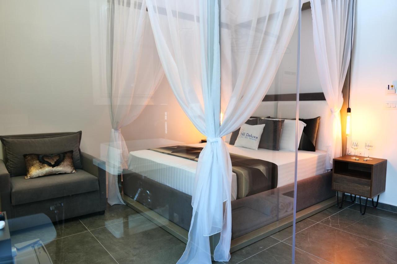 Nili Deluxe Hotell Sarandë Eksteriør bilde