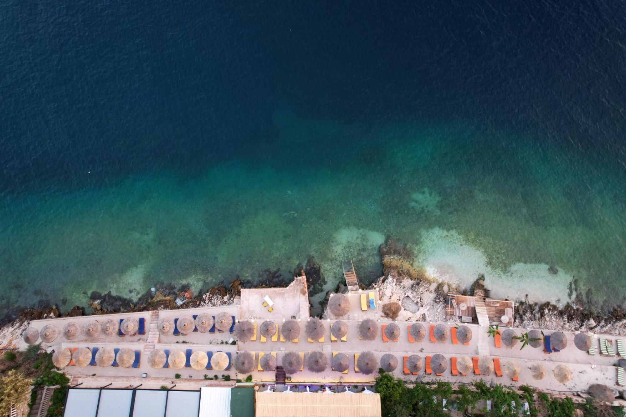 Nili Deluxe Hotell Sarandë Eksteriør bilde