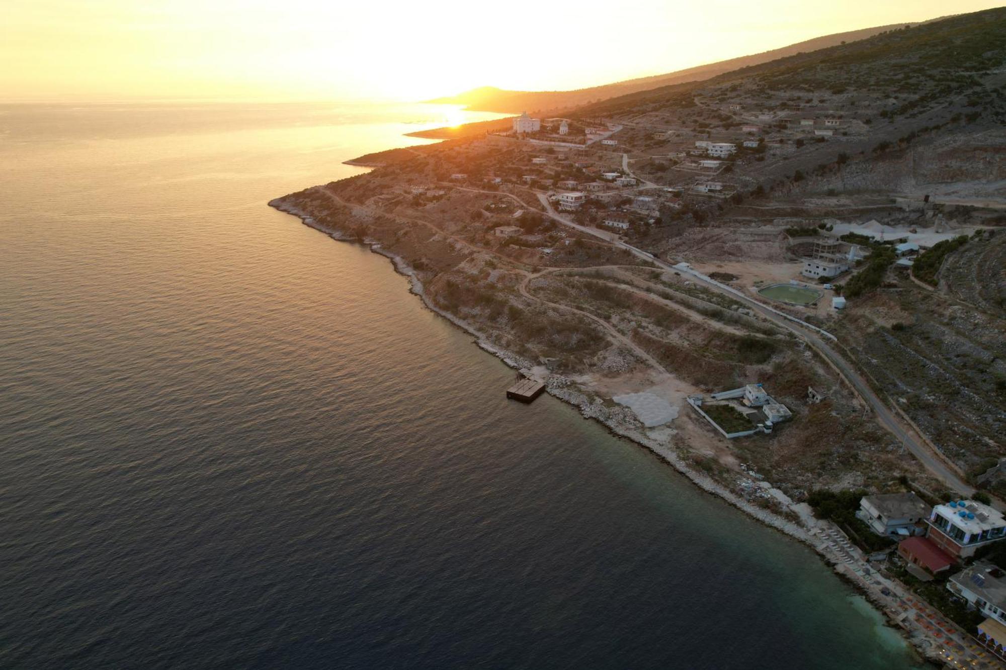 Nili Deluxe Hotell Sarandë Eksteriør bilde