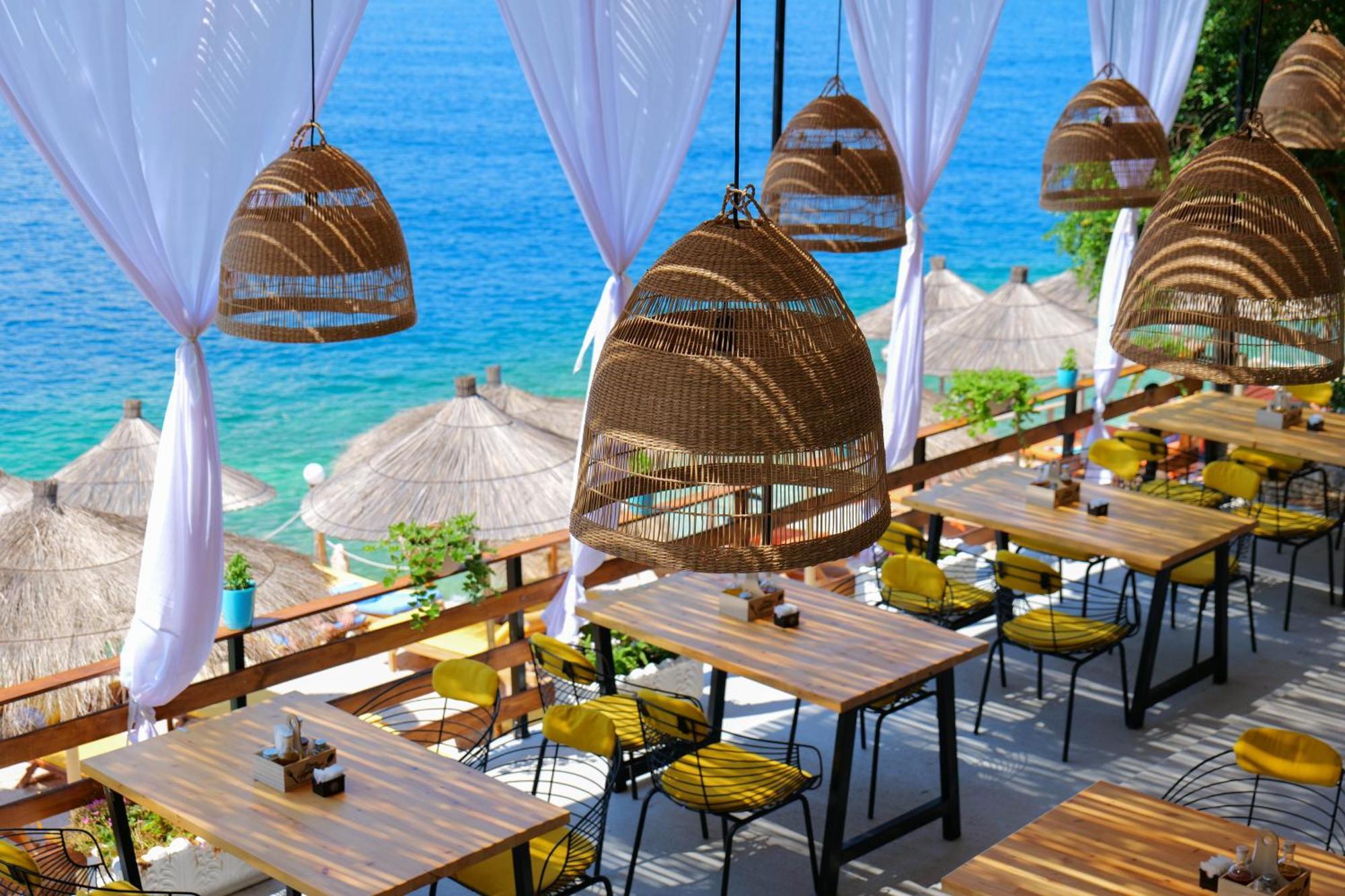 Nili Deluxe Hotell Sarandë Eksteriør bilde